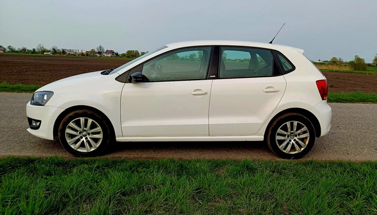 Volkswagen Polo cena 16400 przebieg: 180000, rok produkcji 2011 z Wągrowiec małe 56